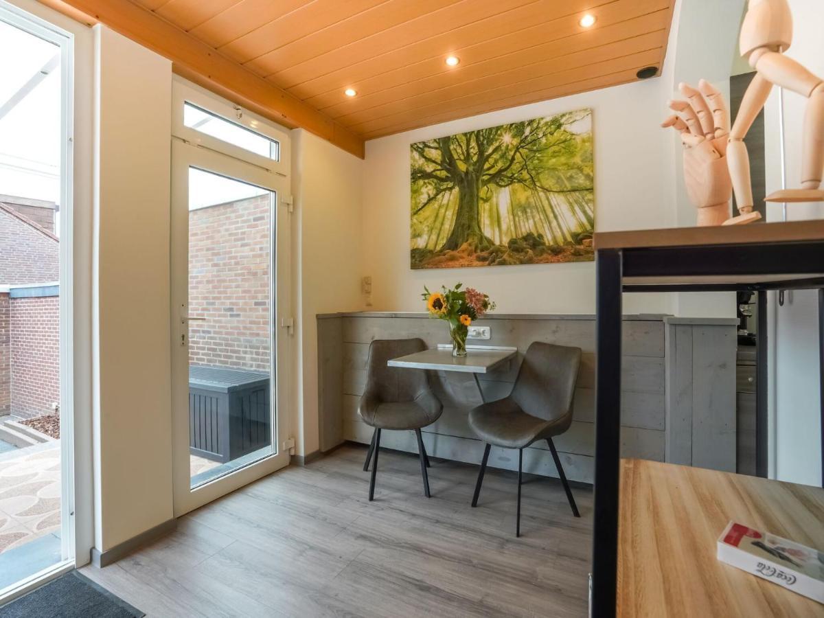 הוילה Terraced House In Kerkrade With A Garden מראה חיצוני תמונה
